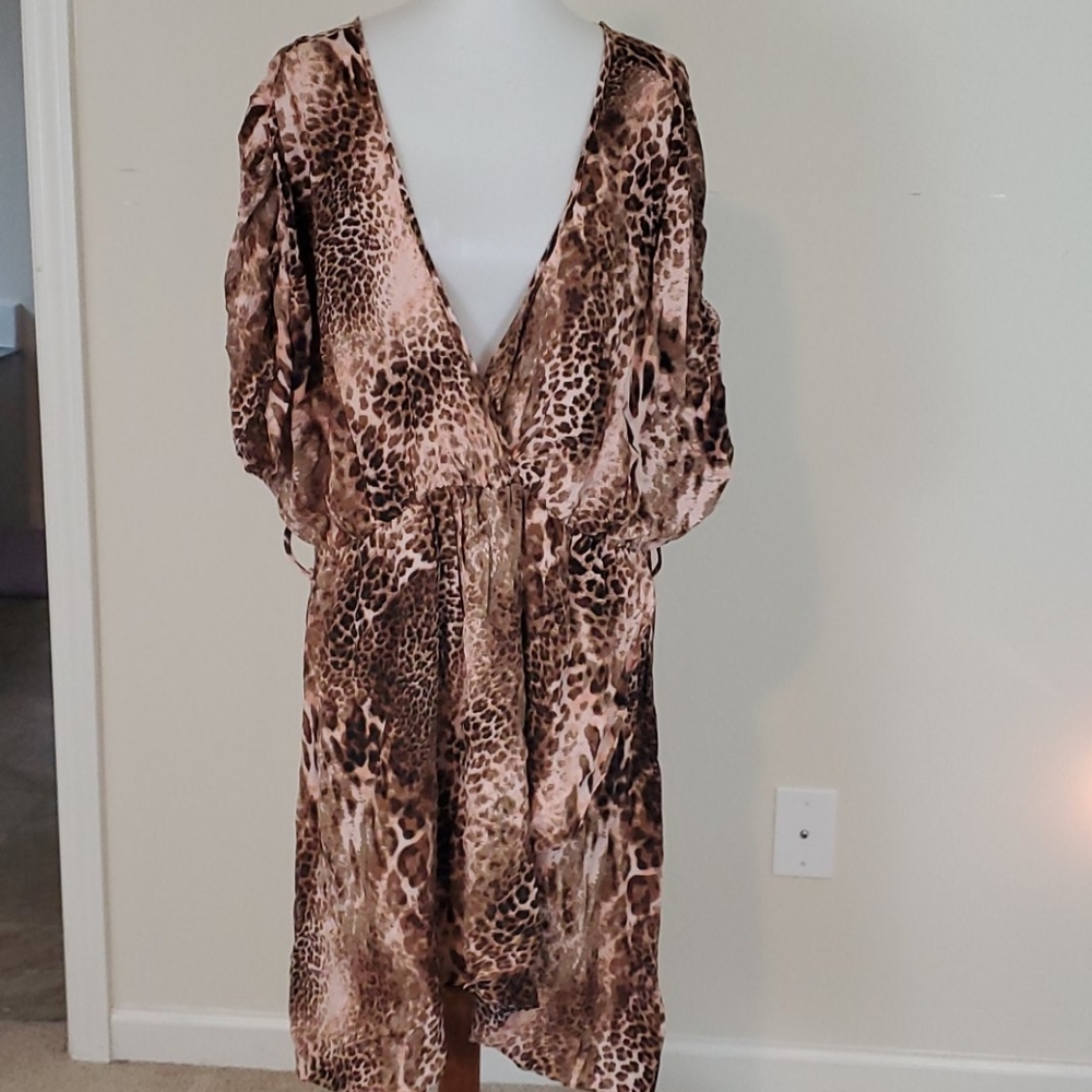 Torrid animal print faux wrap top size 4